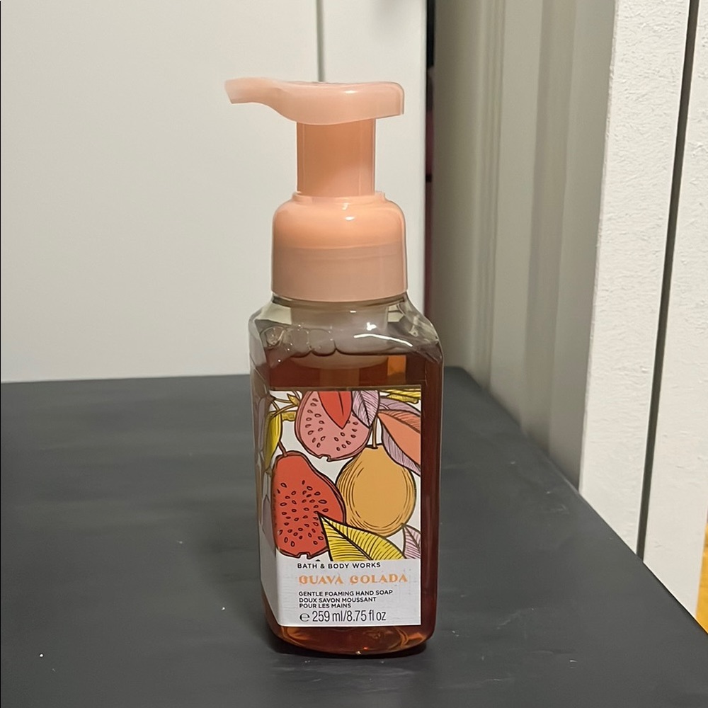 Bath & Body Works Pink Foaming Hand Soap Bath & Body